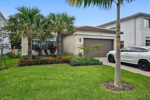 Купить виллу или дом в Бока-Ратон, Флорида 4 спальни, 216.74м2, № 1959816 - фото 4