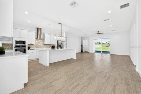 Villa ou maison à louer à Lake Alfred, Floride: 3 chambres, 268.86 m2 № 2388191 - photo 16