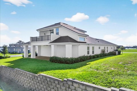Villa ou maison à louer à Lake Alfred, Floride: 3 chambres, 268.86 m2 № 2388191 - photo 6