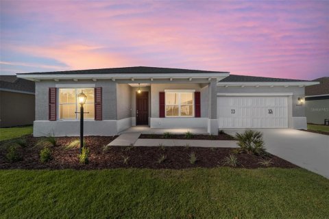 House in Ocala, Florida 2 bedrooms, 187.57 sq.m. № 2214780