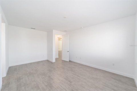 House in Ocala, Florida 2 bedrooms, 187.57 sq.m. № 2214780 - photo 25