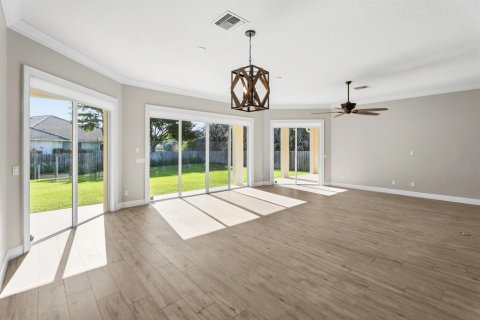 Villa ou maison à vendre à Palm City, Floride: 4 chambres, 254.27 m2 № 2087459 - photo 9