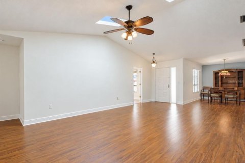 Casa en venta en Tarpon Springs, Florida, 3 dormitorios, 139.35 m2 № 2427253 - foto 10