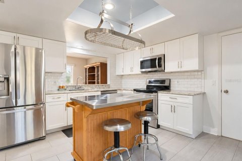 Casa en venta en Tarpon Springs, Florida, 3 dormitorios, 139.35 m2 № 2427253 - foto 17