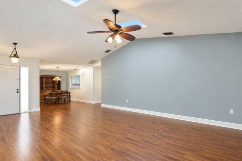 Casa en venta en Tarpon Springs, Florida, 3 dormitorios, 139.35 m2 № 2427253 - foto 15
