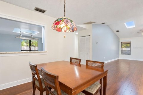 Casa en venta en Tarpon Springs, Florida, 3 dormitorios, 139.35 m2 № 2427253 - foto 24