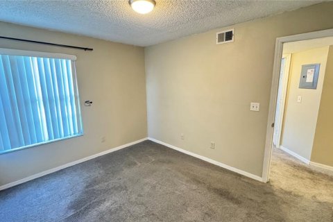 Copropriété à louer à Kissimmee, Floride: 3 chambres, 120.87 m2 № 2419297 - photo 17