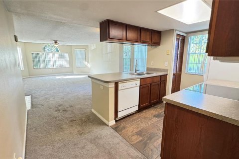 Copropriété à louer à Kissimmee, Floride: 3 chambres, 120.87 m2 № 2419297 - photo 12