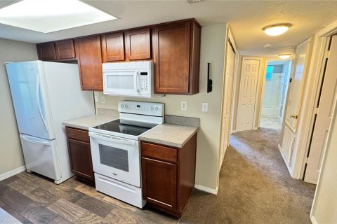Copropriété à louer à Kissimmee, Floride: 3 chambres, 120.87 m2 № 2419297 - photo 13