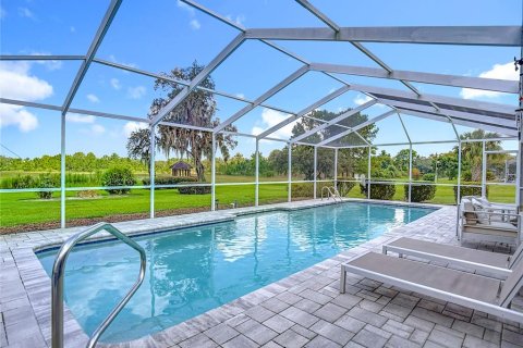 Casa en venta en Weeki Wachee, Florida, 3 dormitorios, 273.88 m2 № 1905813 - foto 3