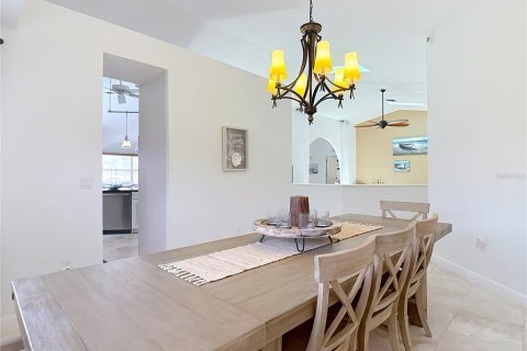 Villa ou maison à vendre à Weeki Wachee, Floride: 3 chambres, 273.88 m2 № 1905813 - photo 26