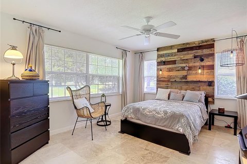 Villa ou maison à vendre à Weeki Wachee, Floride: 3 chambres, 273.88 m2 № 1905813 - photo 30