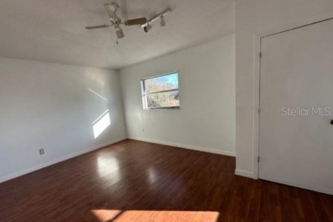 Casa en venta en Homosassa, Florida, 4 dormitorios, 199.55 m2 № 1515827 - foto 5