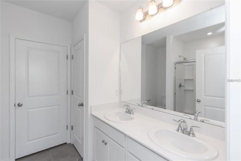 Casa en venta en Zephyrhills, Florida, 3 dormitorios, 135.08 m2 № 1909698 - foto 8