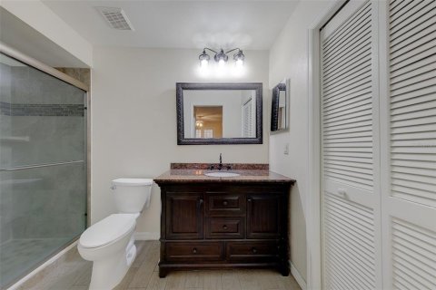 House in Clearwater, Florida 2 bedrooms, 143.72 sq.m. № 2222907 - photo 24