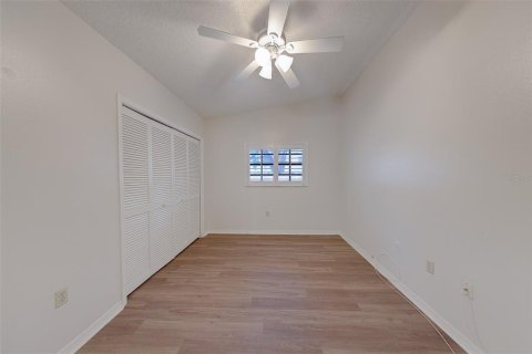 House in Clearwater, Florida 2 bedrooms, 143.72 sq.m. № 2222907 - photo 29
