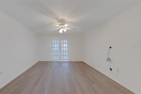 House in Clearwater, Florida 2 bedrooms, 143.72 sq.m. № 2222907 - photo 22
