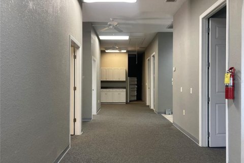 Propiedad comercial en alquiler en Port Charlotte, Florida № 790925 - foto 17