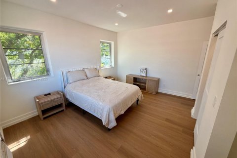 Apartment in Miami Beach, Florida 3 bedrooms, 111.95 sq.m. № 1926534 - photo 13