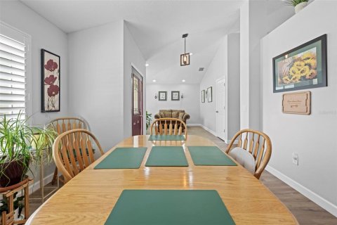 Casa en venta en Weeki Wachee, Florida, 3 dormitorios, 169.64 m2 № 1907992 - foto 11
