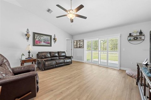 Casa en venta en Weeki Wachee, Florida, 3 dormitorios, 169.64 m2 № 1907992 - foto 26