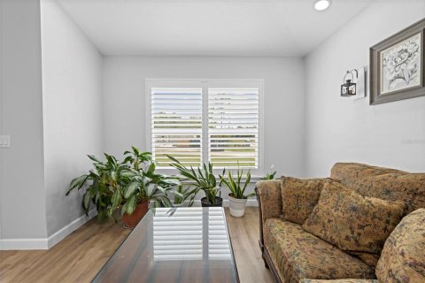 Casa en venta en Weeki Wachee, Florida, 3 dormitorios, 169.64 m2 № 1907992 - foto 15