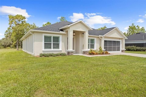 Casa en venta en Weeki Wachee, Florida, 3 dormitorios, 169.64 m2 № 1907992 - foto 4