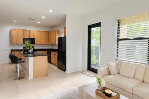 Купить виллу или дом в Майами, Флорида 3 спальни, 182.55м2, № 1955820 - фото 10