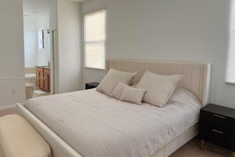 Купить виллу или дом в Майами, Флорида 3 спальни, 182.55м2, № 1955820 - фото 13