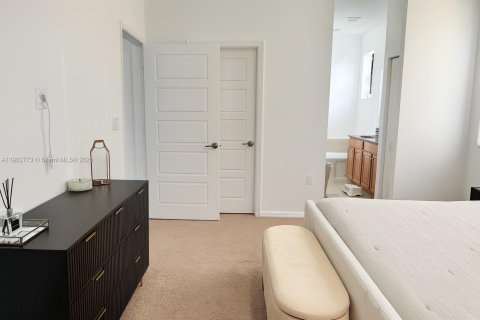 Купить виллу или дом в Майами, Флорида 3 спальни, 182.55м2, № 1955820 - фото 15