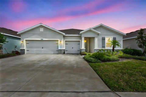 Villa ou maison à Lakewood Ranch, Floride 4 chambres, 262.73 m2 № 2401003