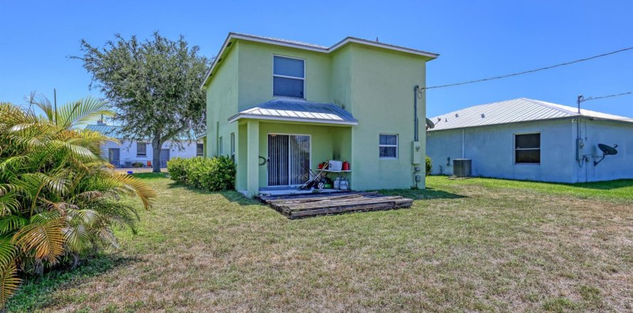 Casa en Boynton Beach, Florida 3 dormitorios, 136.57 m2 № 1224497