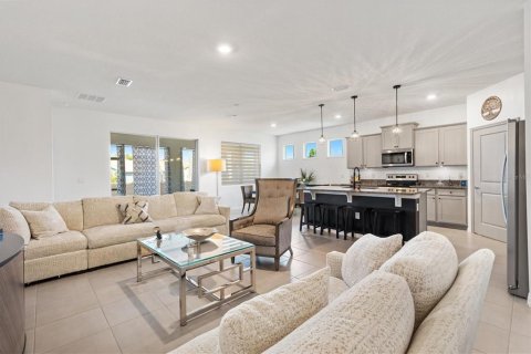 Casa en alquiler en Wildwood, Florida, 4 dormitorios, 188.68 m2 № 1906374 - foto 6