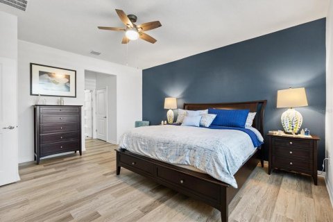 Casa en alquiler en Wildwood, Florida, 4 dormitorios, 188.68 m2 № 1906374 - foto 16