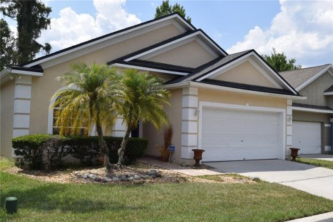 House in Winter Springs, Florida 3 bedrooms, 137.87 sq.m. № 1916911 - photo 2