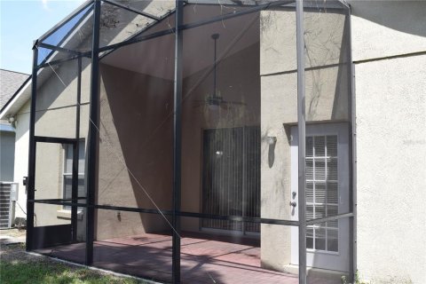 House in Winter Springs, Florida 3 bedrooms, 137.87 sq.m. № 1916911 - photo 15