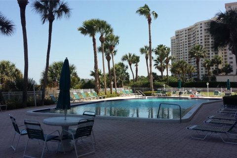 Copropriété à louer à Clearwater, Floride: 2 chambres, 101.64 m2 № 2108980 - photo 2