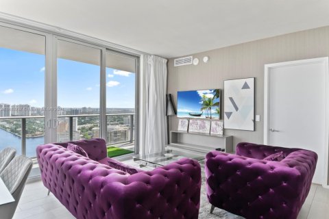Hotel in Hollywood, Florida 2 bedrooms, 98.48 sq.m. № 1864198 - photo 22