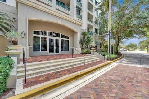 Condo in Plantation, Florida, 2 bedrooms  № 1730216 - photo 3