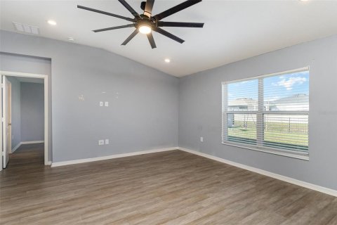 Casa en venta en Haines City, Florida, 4 dormitorios, 157.56 m2 № 1906312 - foto 5