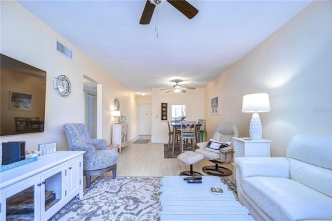 Copropriété à louer à Saint Pete Beach, Floride: 2 chambres, 78.97 m2 № 1428821 - photo 12