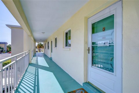 Copropriété à louer à Saint Pete Beach, Floride: 2 chambres, 78.97 m2 № 1428821 - photo 2