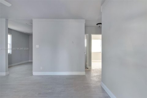 Casa en venta en Riviera Beach, Florida, 2 dormitorios, 66.89 m2 № 2244448 - foto 16