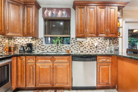 Casa en venta en North Lauderdale, Florida, 4 dormitorios, 121.52 m2 № 2003936 - foto 8