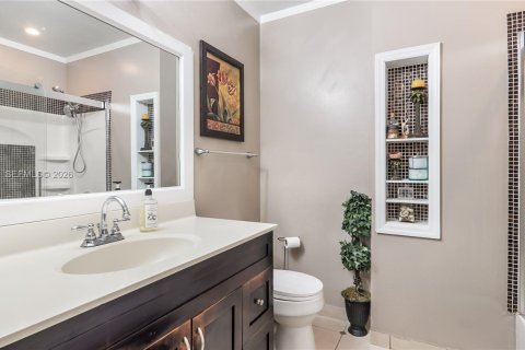 Casa en venta en North Lauderdale, Florida, 4 dormitorios, 121.52 m2 № 2003936 - foto 23