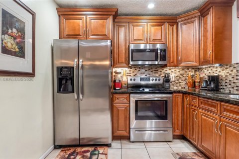 Casa en venta en North Lauderdale, Florida, 4 dormitorios, 121.52 m2 № 2003936 - foto 9