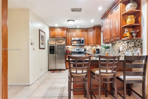 Casa en venta en North Lauderdale, Florida, 4 dormitorios, 121.52 m2 № 2003936 - foto 7