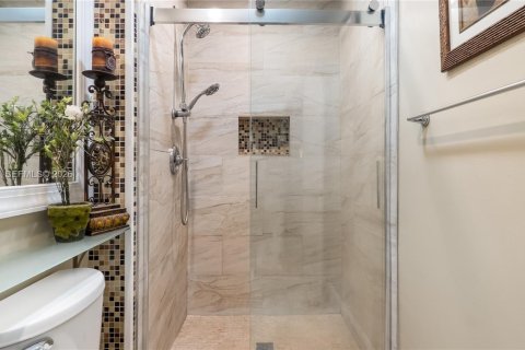 Casa en venta en North Lauderdale, Florida, 4 dormitorios, 121.52 m2 № 2003936 - foto 18