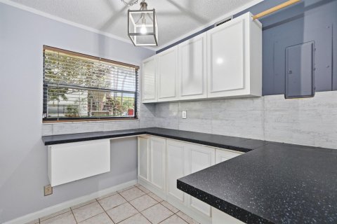 Купить кондоминиум в Коконат Крик, Флорида 5 комнат, 101.45м2, № 2253187 - фото 11