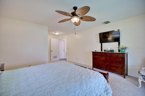 House in Sebring, Florida 2 bedrooms, 152.73 sq.m. № 1831464 - photo 17
